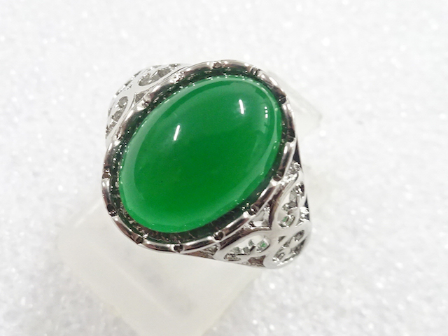 JAPANESE KIMONO / ANTIQUE COLORED STONE RING (SIZE 11)